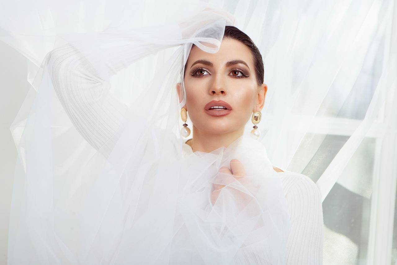 Fashion and Aging: Embracing Fashion at Every Age